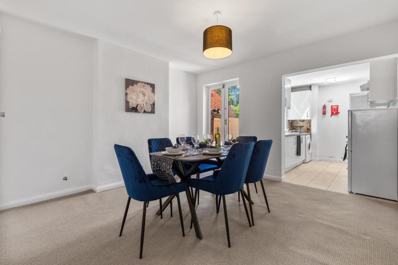 Nuneaton - Ideal 3 Bedroom, Wi-Fi Parking, Sleeps 6 - Jrr Stays ภายนอก รูปภาพ