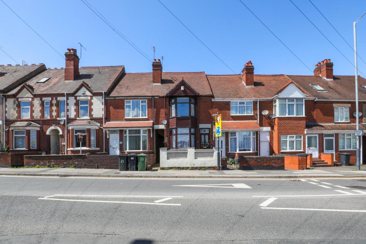 Nuneaton - Ideal 3 Bedroom, Wi-Fi Parking, Sleeps 6 - Jrr Stays ภายนอก รูปภาพ