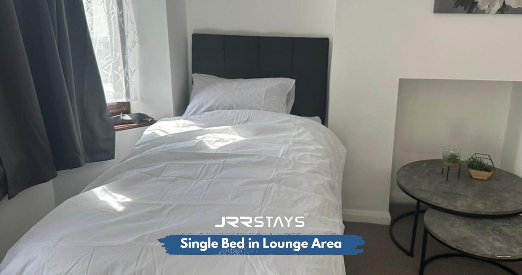 Nuneaton - Ideal 3 Bedroom, Wi-Fi Parking, Sleeps 6 - Jrr Stays ภายนอก รูปภาพ